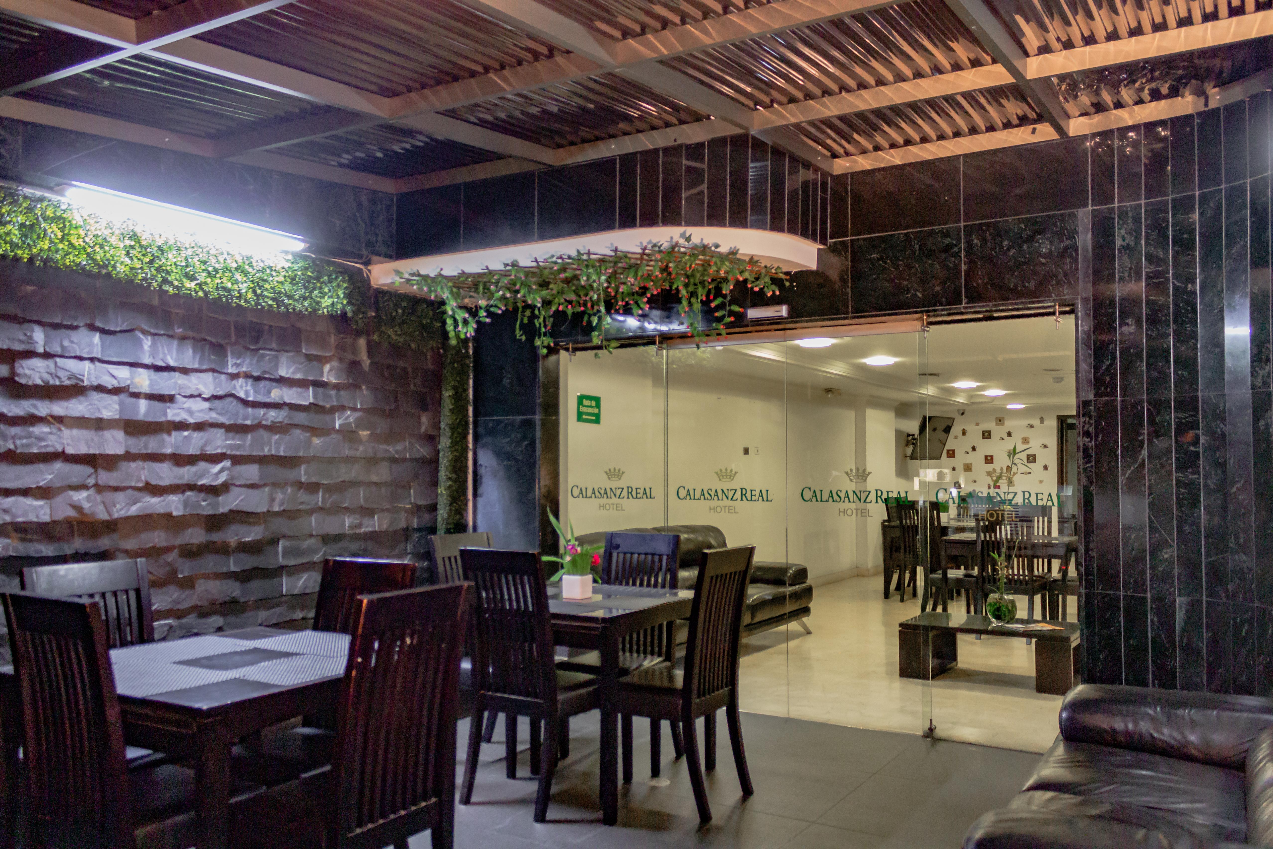 Hotel Calasanz Real Medellin Exterior photo