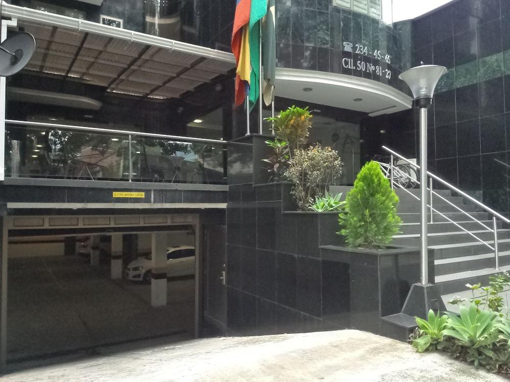 Hotel Calasanz Real Medellin Exterior photo